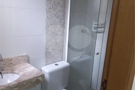 Casa à venda com 2 suítes no condomínio martinha, São Paulo - SP