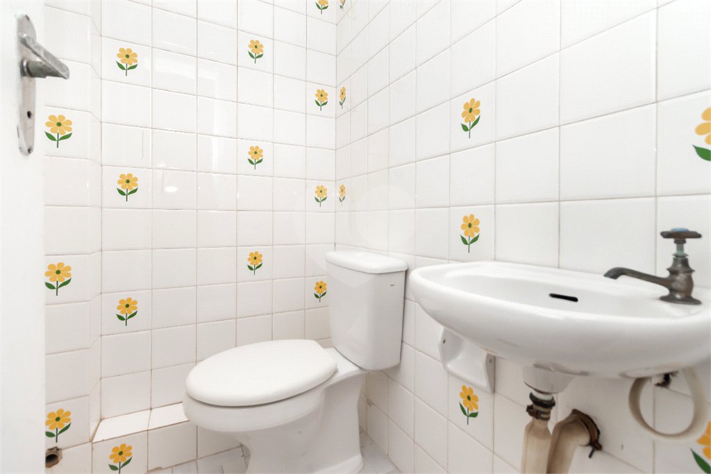 Casa à venda com 3 quartos, sendo 1 suíte, em Vila Mascote, São Paulo, SP