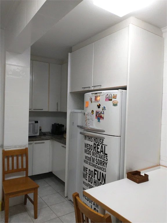 Sobrado à venda com 3 quartos, sendo 1 suíte, em Vila Ipojuca, São Paulo, SP