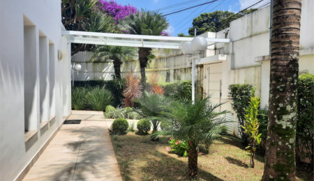 Sobrado à venda com 3 quartos, sendo 1 suíte,  em City Campo Grande, São Paulo, SP