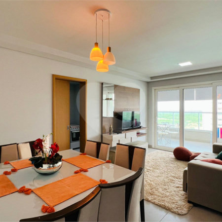 Apartamento à venda com 3 quartos, sendo 1 suíte, em Ribeirão do Lipa, Cuiabá, MT