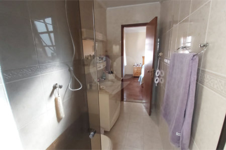 Sobrado à venda com 7 quartos, sendo 2 suítes, em Jardim Marajoara, São Paulo, SP