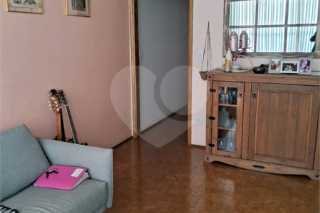 Casa à venda com 2 quartos no Centro, Serra Negra, SP