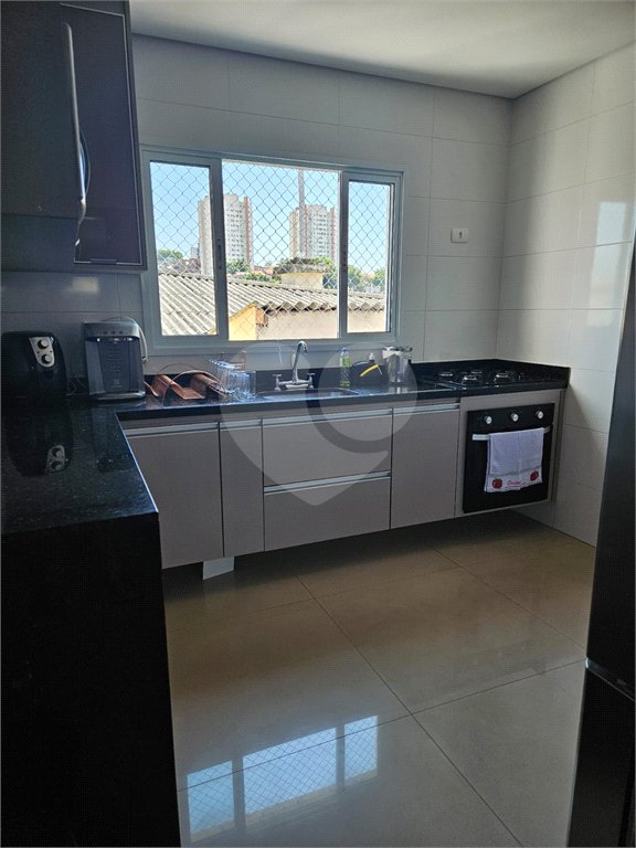 Casa à venda com 3 quartos, sendo 1 suíte, no condomínio Professora Romilde Nogueira de Sá, São Paulo - SP