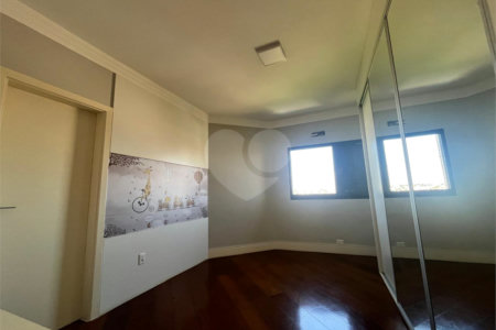 Apartamento à venda com 3 suítes no Centro, Sorocaba, SP