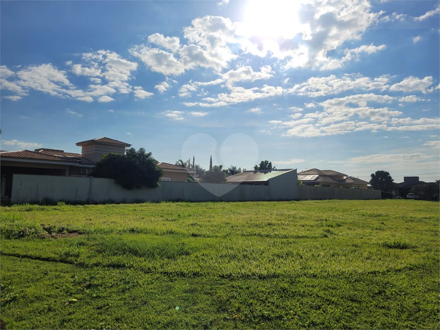 Terreno à venda no condomínio Village Ipanema 1, Araçoiaba da Serra - SP