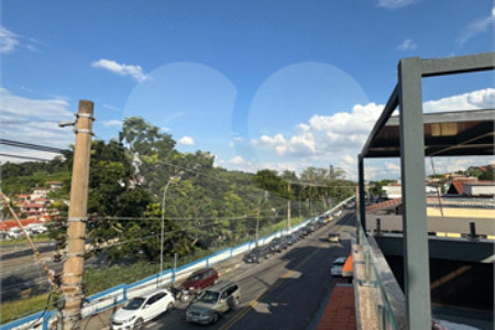 Casa à venda ou para alugar com 3 suítes em Jardim Lago Azul, Louveira, SP
