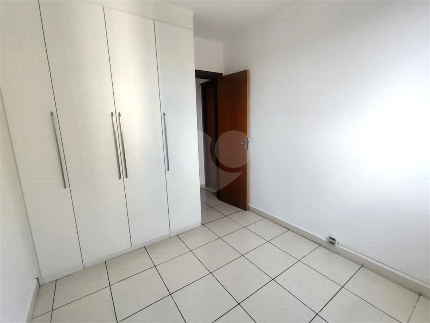 Apartamento à venda com 2 quartos em Sítio Pinheirinho, São Paulo, SP