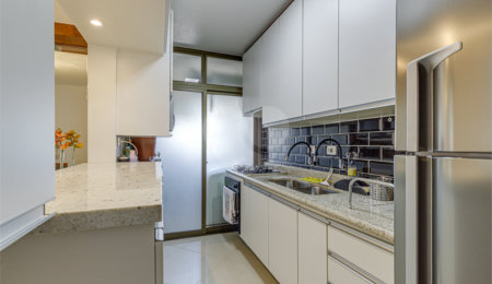 Apartamento à venda com 3 quartos, sendo 1 suíte, em Alto da Boa Vista, São Paulo, SP