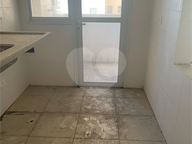 Apartamento à venda com 2 quartos, sendo 1 suíte,  em Vila Mazzei, São Paulo, SP