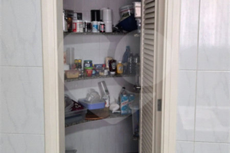 Casa à venda com 5 quartos, sendo 4 suítes, no condomínio Residencial Vilazul, Sorocaba - SP