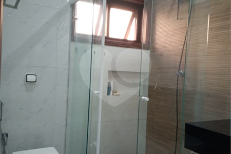 Casa à venda ou para alugar com 3 quartos, sendo 1 suíte, no condomínio Recanto Florido, Vinhedo - SP