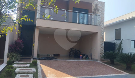 Casa à venda com 3 suítes em Jardim Salto Grande, Araraquara, SP