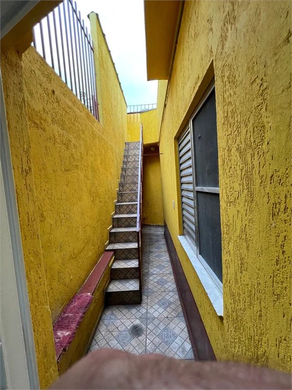 Sobrado à venda com 5 quartos, sendo 2 suítes, em Vila Universitária, São Paulo, SP