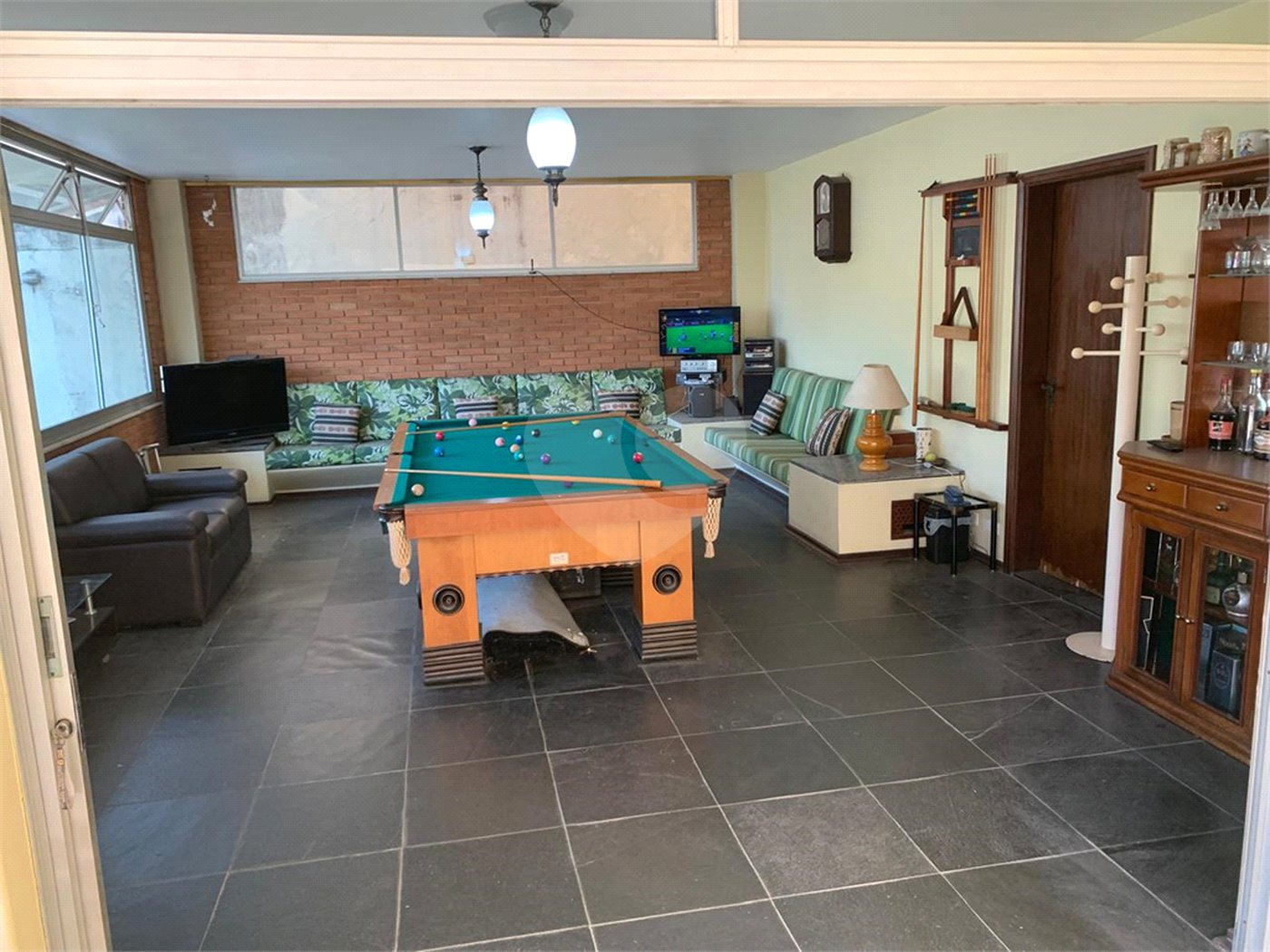 Casa à venda com 4 quartos, sendo 2 suítes, em Vila São Francisco, São Paulo, SP