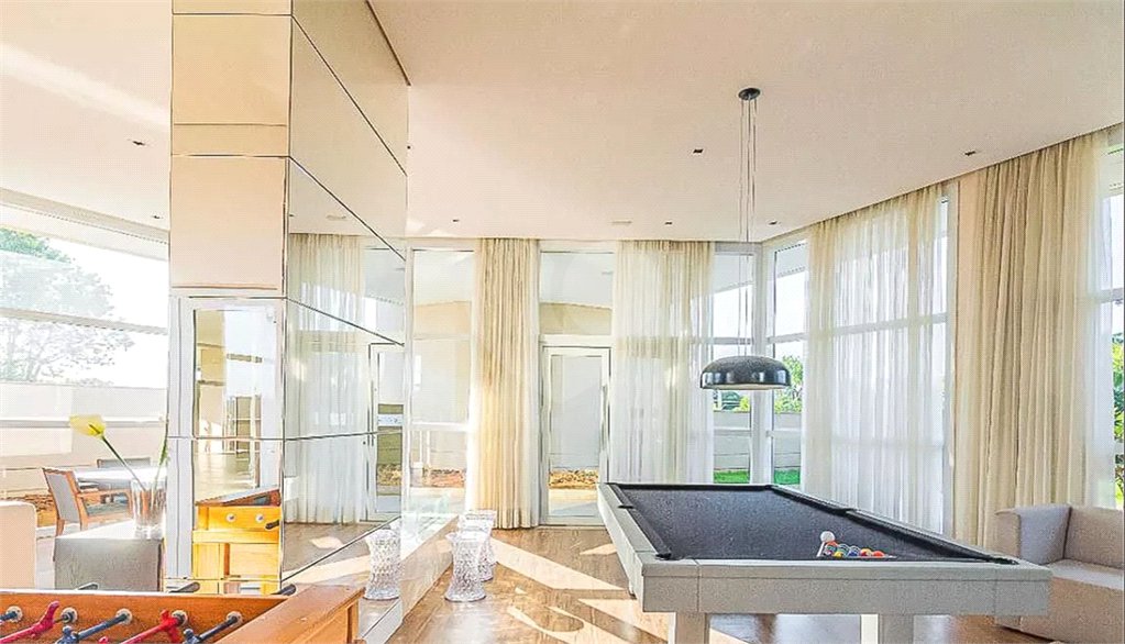 Apartamento à venda com 3 quartos, sendo 1 suíte, em Vila Anastácio, São Paulo, SP