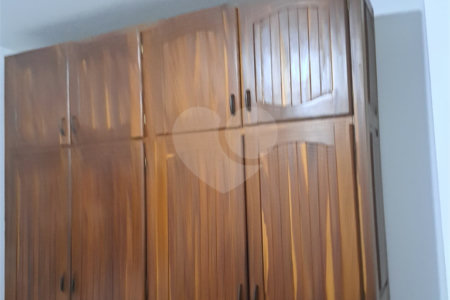 Casa à venda com 3 quartos, sendo 1 suíte,  em Jardim das Estações (vila Xavier), Araraquara, SP