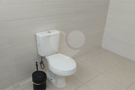 Sobrado à venda com 3 quartos, sendo 2 suítes, em Vila Paulicéia, São Paulo, SP