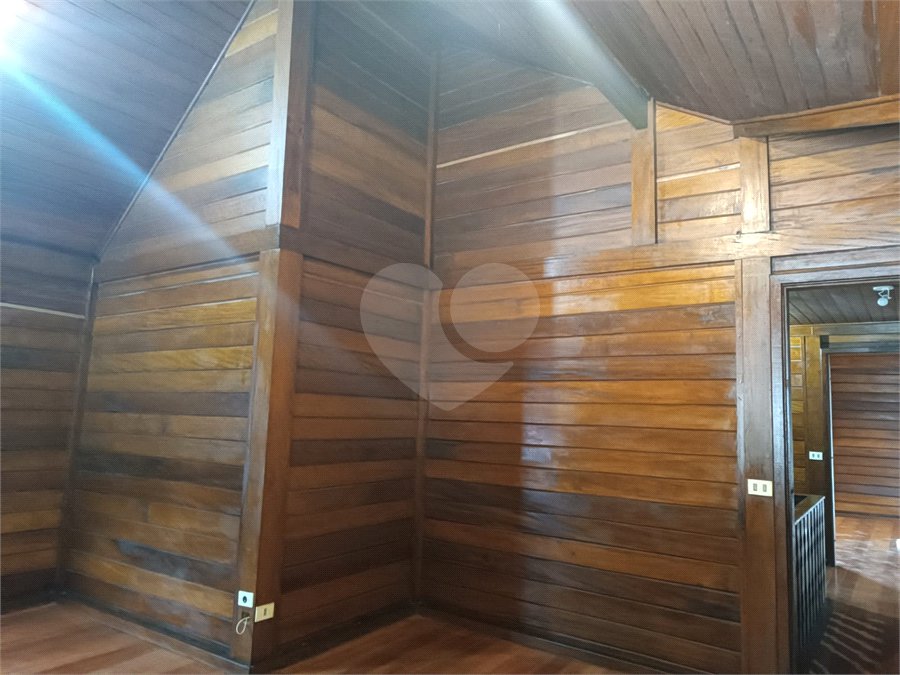 Sobrado para alugar com 3 quartos, sendo 1 suíte, em Roseira, Mairiporã, SP