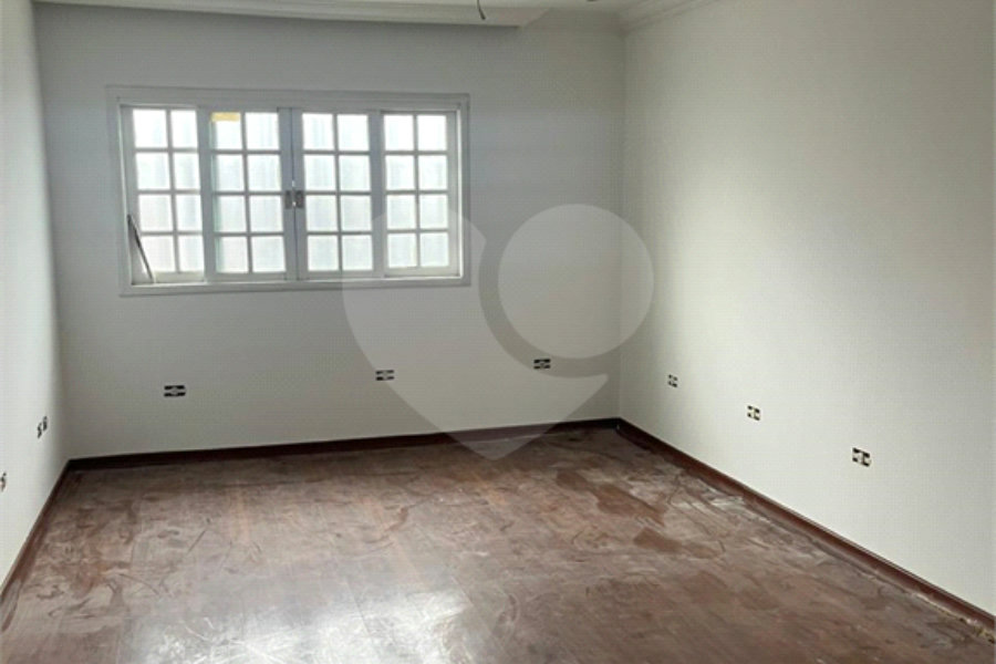 Casa à venda com 5 quartos, sendo 3 suítes, em Butantã, São Paulo, SP