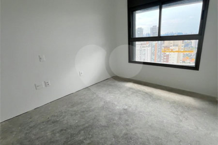 Apartamento à venda com 1 quarto em Santo Amaro, São Paulo, SP