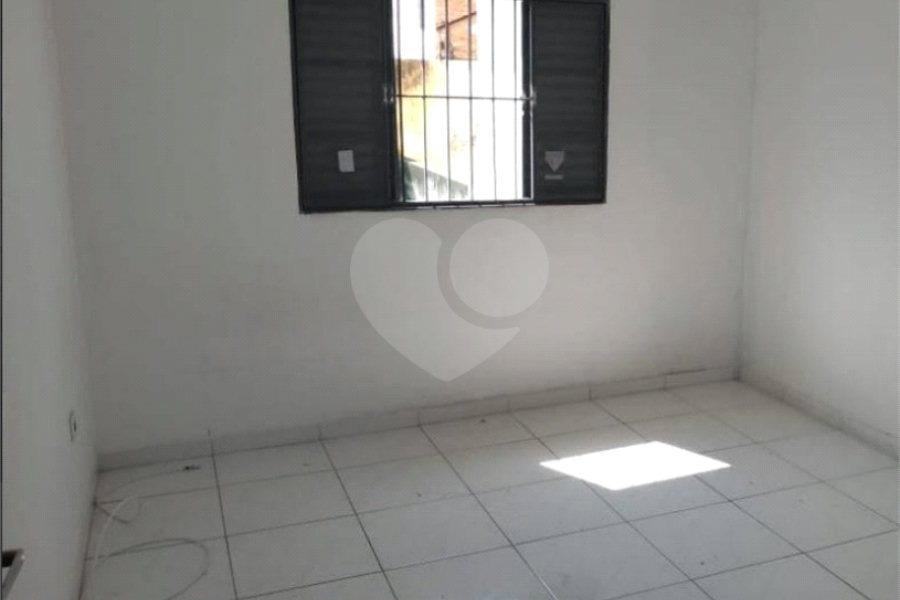Sobrado à venda com 2 quartos em Limão, São Paulo, SP