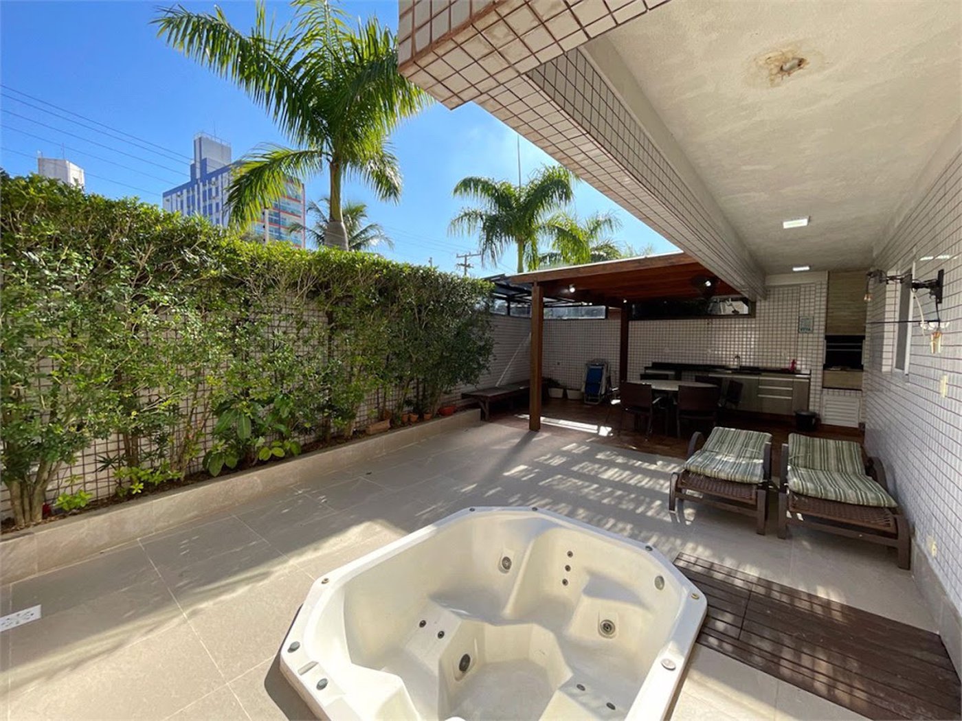 Apartamento com 2 dormitórios, 80 m² - venda por R$ 1.400.000,00 ou aluguel por R$ 7.300,00 - Jardim Las Palmas - Guarujá/SP