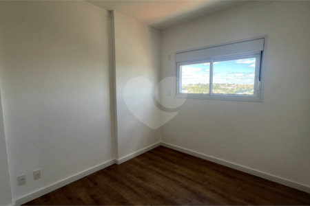 Apartamento à venda com 3 quartos, sendo 1 suíte, em Vila Helena, Atibaia, SP