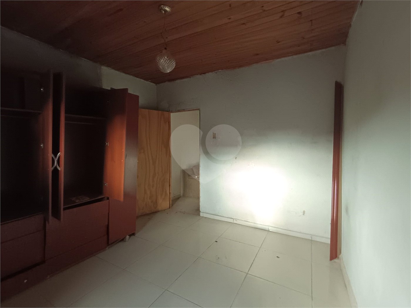 Casa à venda com 2 quartos em Vila Jardini, Sorocaba, SP