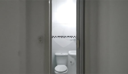 Casa à venda com 4 quartos, sendo 1 suíte,  em Jardim Japão, São Paulo, SP