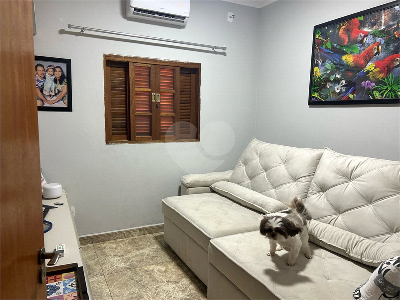 Casa à venda com 3 quartos, sendo 2 suítes, em Jardim de Cresci, São Carlos, SP