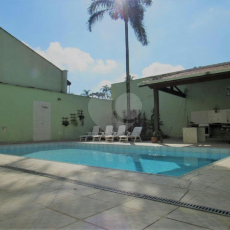 Casa à venda com 4 suítes em Alto da Boa Vista, São Paulo, SP