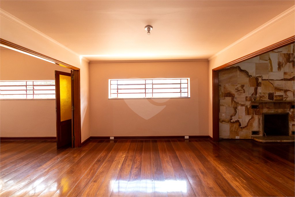 Casa à venda com 4 quartos, sendo 2 suítes, em Perdizes, São Paulo, SP