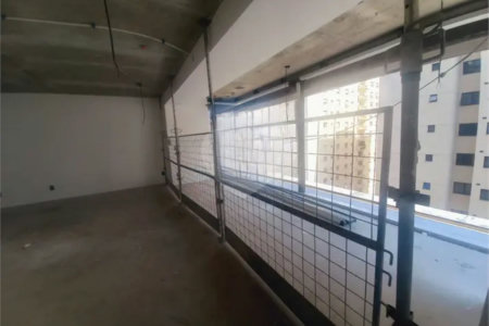 Casa à venda com 1 suíte em Cerqueira César, São Paulo, SP