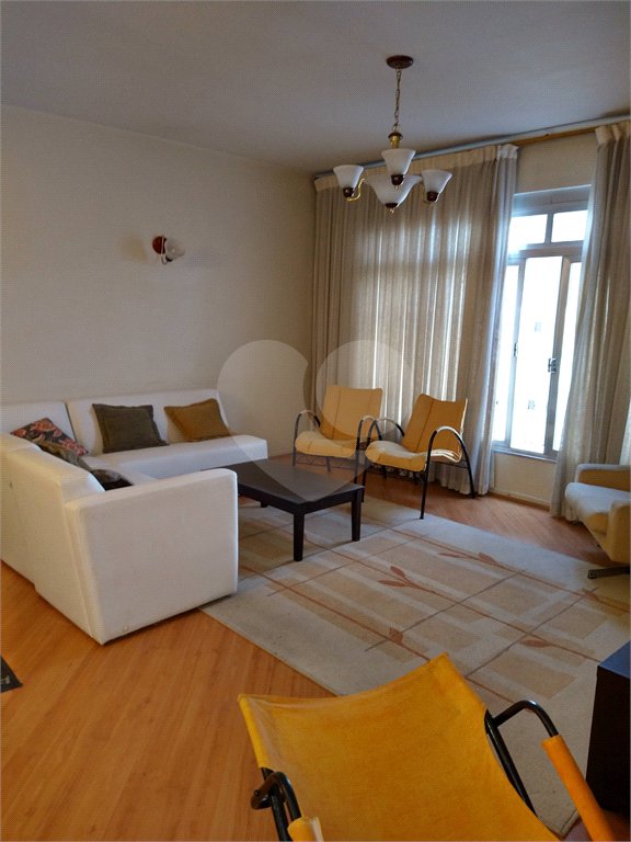 Casa à venda com 3 quartos, sendo 1 suíte, em Vila Madalena, São Paulo, SP