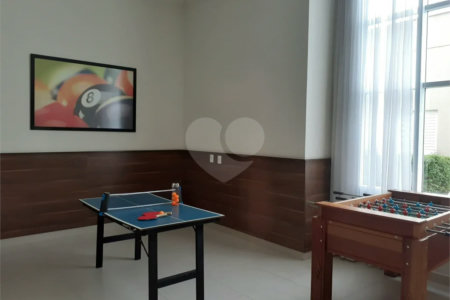 Apartamento à venda com 3 quartos, sendo 1 suíte,  em Vila Leonor, São Paulo, SP