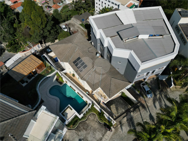 Casa à venda com 4 suítes no condomínio Residencial Cantareira, São Paulo - SP
