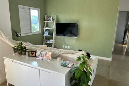 Apartamento à venda com 4 quartos, sendo 1 suíte,  em Jardim Armênia, Mogi das Cruzes, SP