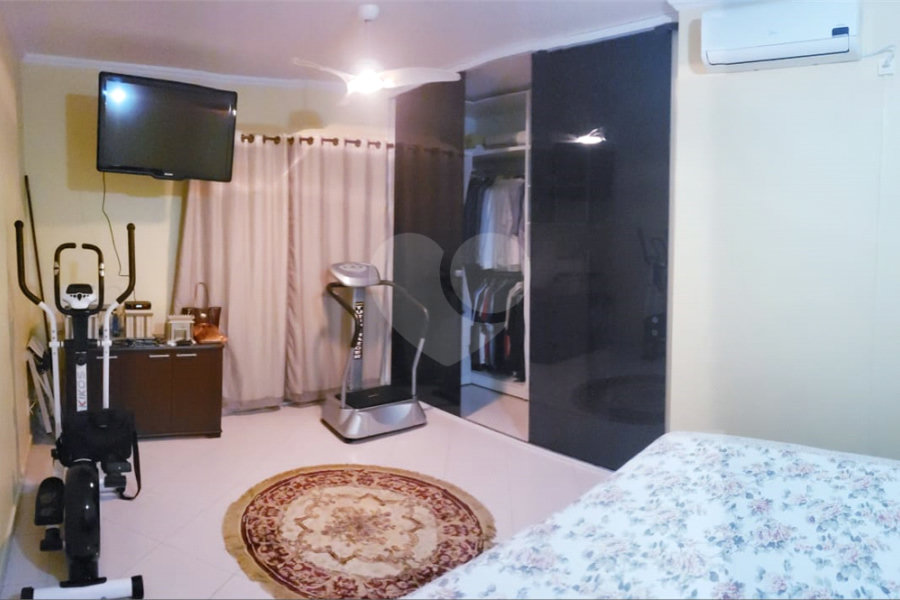 Sobrado à venda com 3 quartos, sendo 1 suíte, em Limão, São Paulo, SP