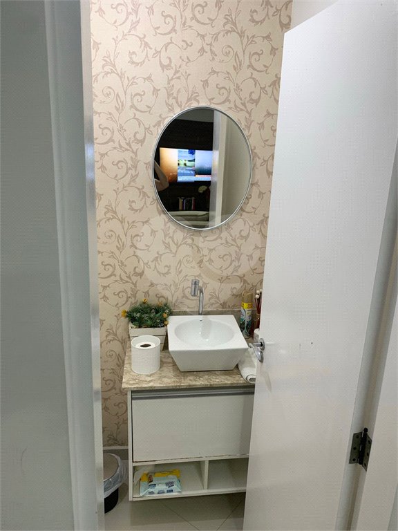 Sobrado à venda com 3 quartos, sendo 1 suíte, em Residencial Novo Horizonte I, Mogi das Cruzes, SP