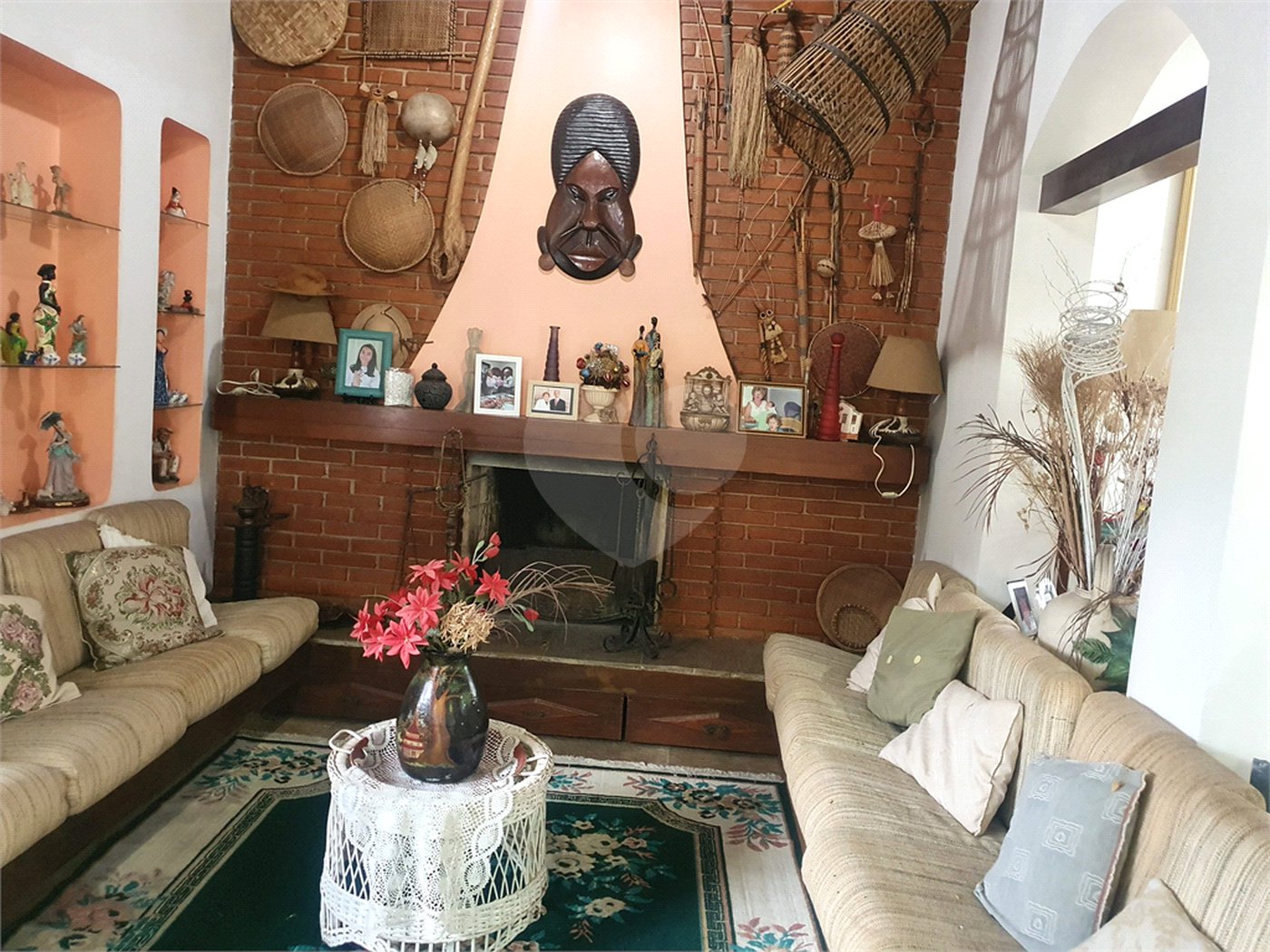 Casa à venda com 4 quartos, sendo 1 suíte, em Interlagos, São Paulo, SP