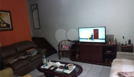 Sobrado à venda com 2 quartos em Vila Romana, São Paulo, SP