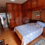 Sobrado à venda com 4 quartos, sendo 2 suítes, em Vila Constança, São Paulo, SP