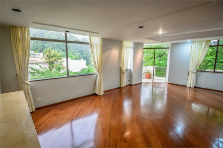 Apartamento à venda com 3 suítes em Paineiras do Morumbi, São Paulo, SP