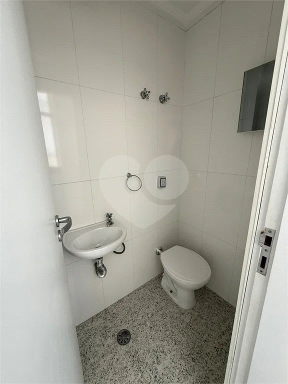 Triplex à venda ou para alugar com 3 suítes em Vila Suzana, São Paulo, SP