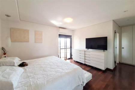 Apartamento à venda com 3 suítes em Água Fria, São Paulo, SP