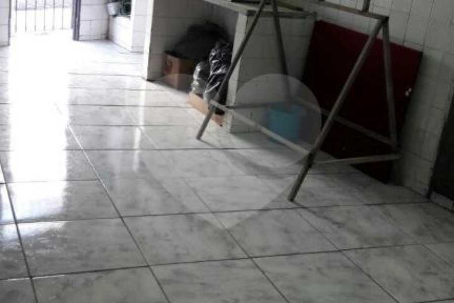 Prédio à venda com 5 quartos, sendo 1 suíte, em Vila Romero, São Paulo, SP