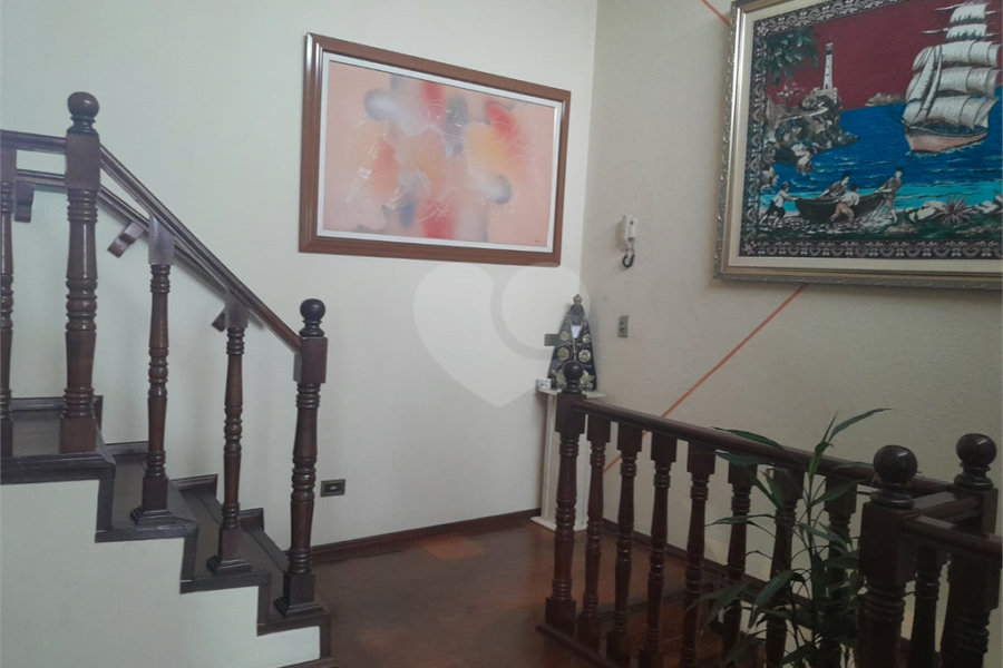 Sobrado à venda com 4 quartos, sendo 1 suíte,  em Saúde, São Paulo, SP