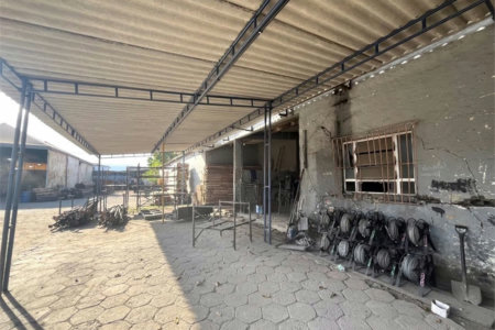 Box/Garagem Comercial à venda, Esplanada dos Barreiros, São Vicente - GR0001.