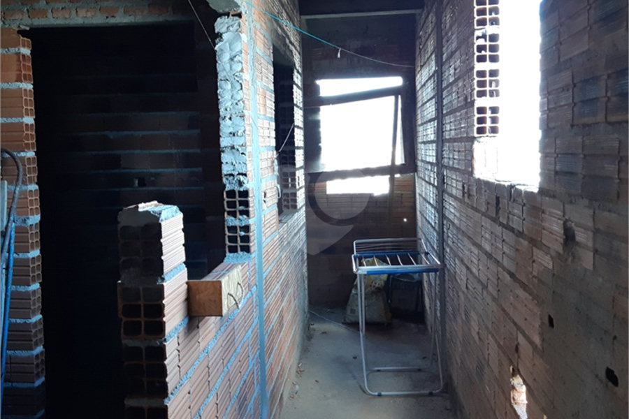 Sobrado à venda com 20 quartos em Jardim Peri, São Paulo, SP